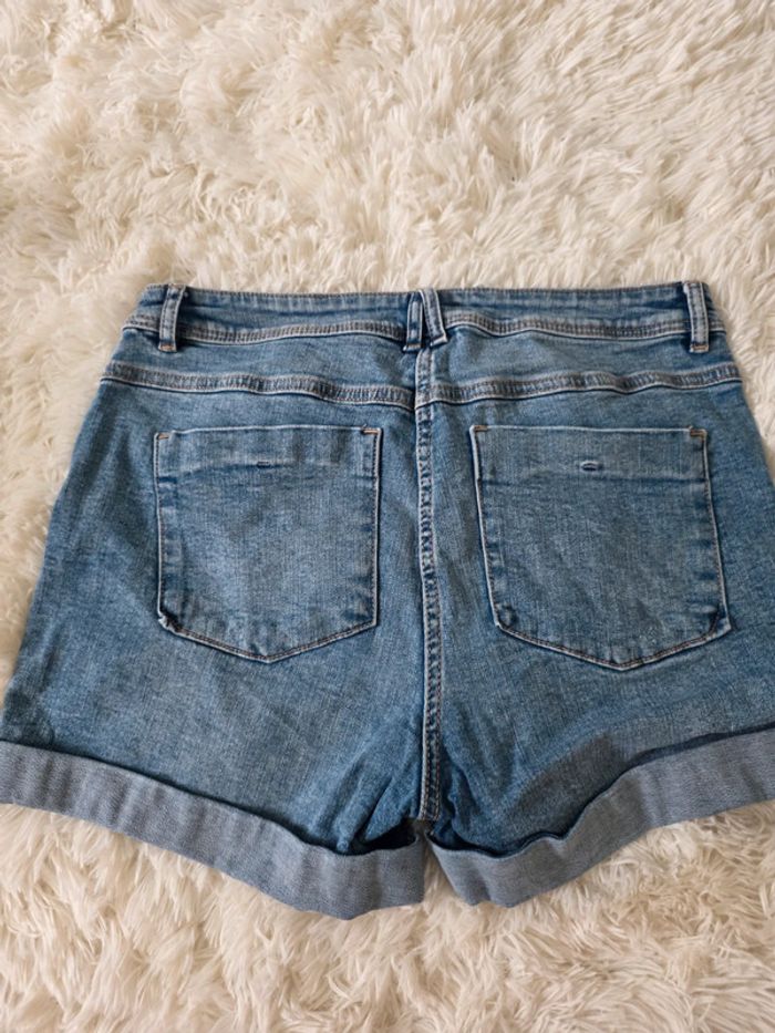 Short en jean grain de malice taille 40 - photo numéro 3