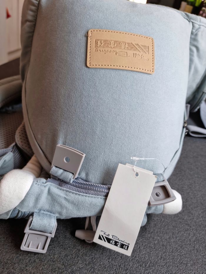 Porte Bébé Siège de Hanche Multifonction - photo numéro 4