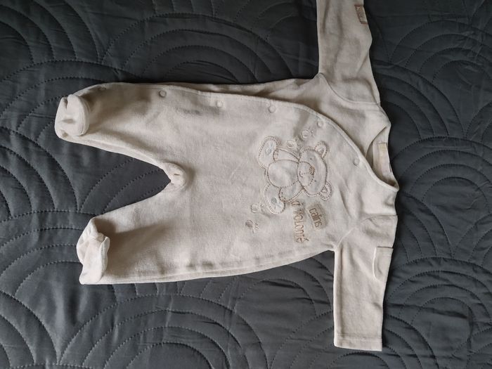 Pyjamas hiver 1 mois - photo numéro 8