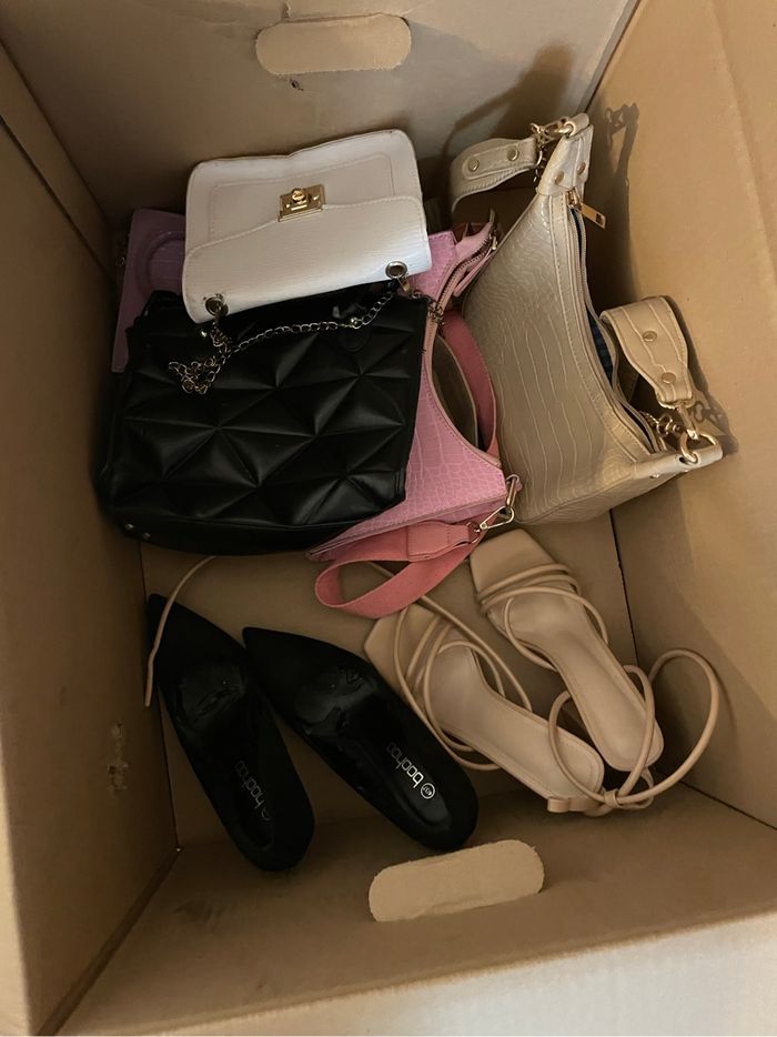 Lot sacs / robe / chaussures - photo numéro 7