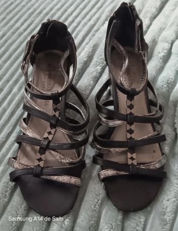 Sandales grand boulevard taille39