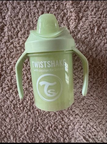 Biberon twistshake vert 
