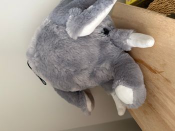 Tête d'animal en peluche - Décoration murale suspendue 