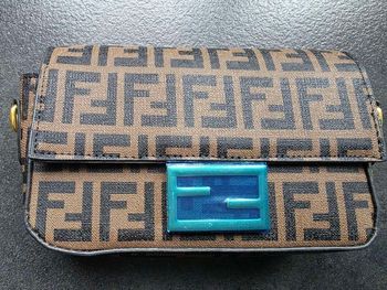 Sac fendi négociable 