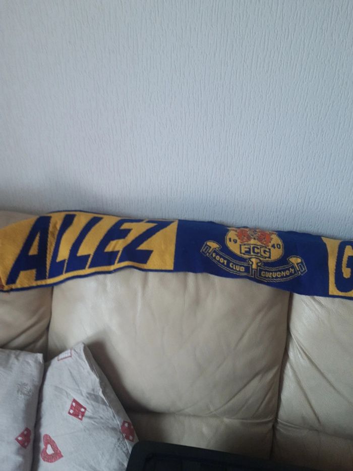 Écharpe de supporter gueugnon - photo numéro 2