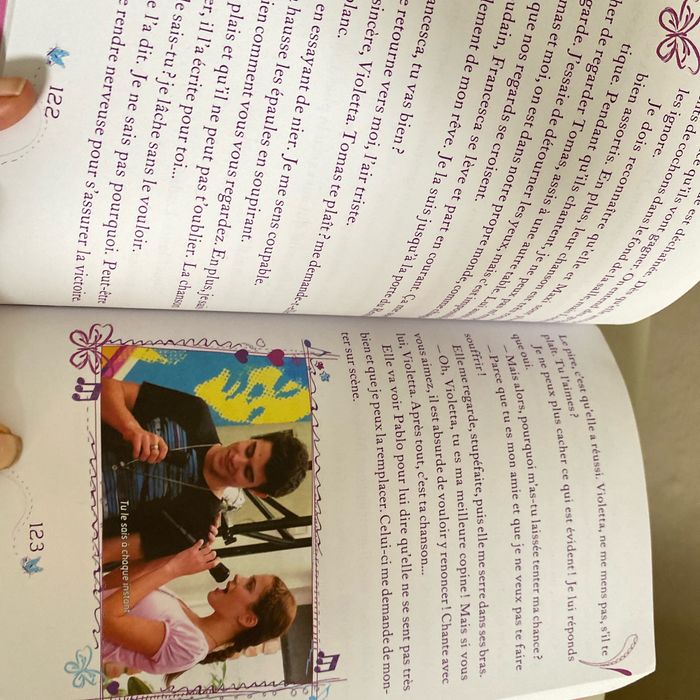 Livre Disney Violetta Toute la saison 1 - photo numéro 3