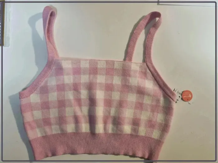 Crop top rose à carreaux