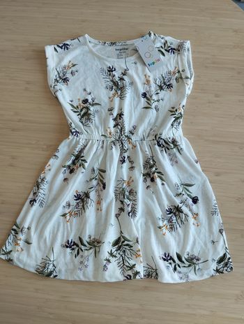 Robe fleurie fluide - neuve avec étiquette - lupilu 98/104cm