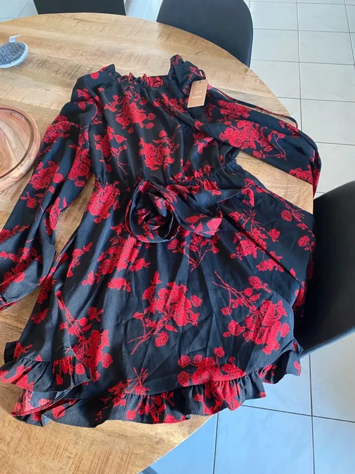 Robe courte French y - photo numéro 4