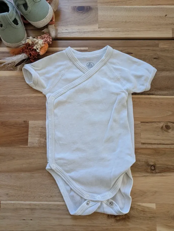Lot 5 body MC Petit Bateau - photo numéro 5