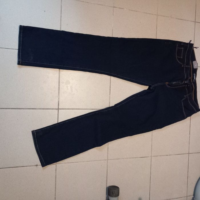 Jeans neufs bleu  50/52