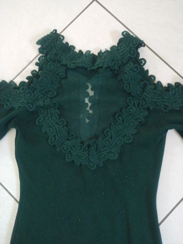Robe moulante courte verte foncé - photo numéro 4