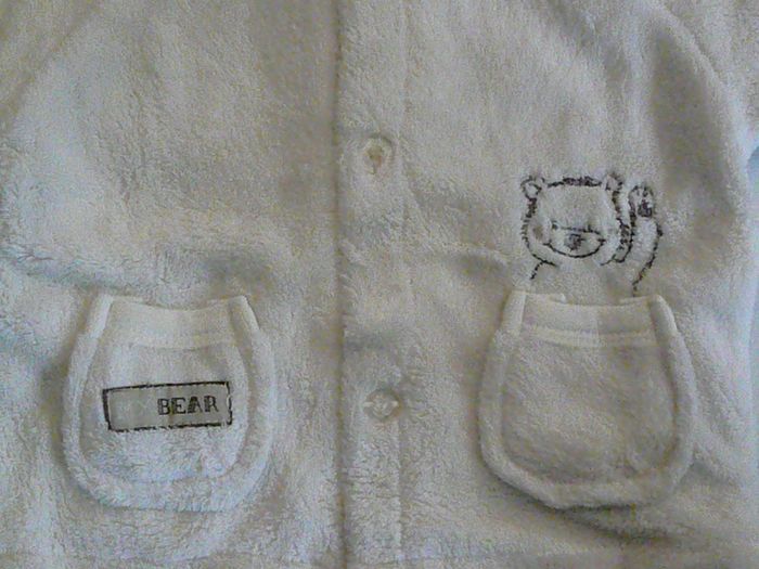 Manteau crème 3 mois - photo numéro 2