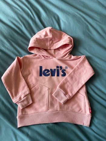 Sweat Lévis rose 2 ans