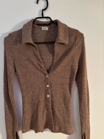 Petit pull col V