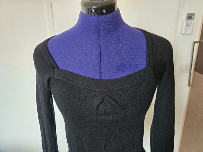 Pull noir - photo numéro 2