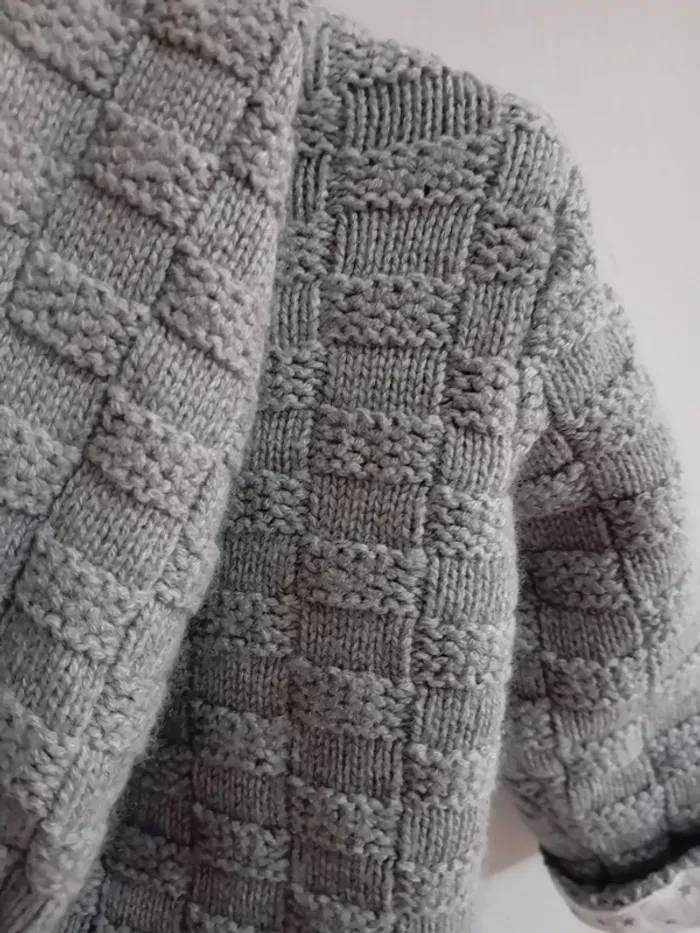 Gilet type paletot en maille - photo numéro 4