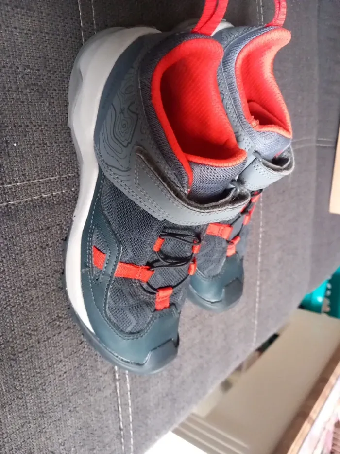 Chaussures de marche enfant