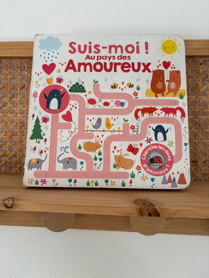 Livre suis moi au pays des amoureux