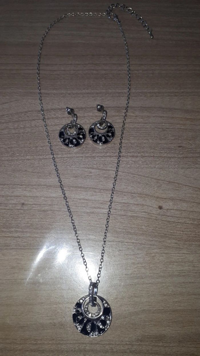 Parure bijoux neufs - photo numéro 2