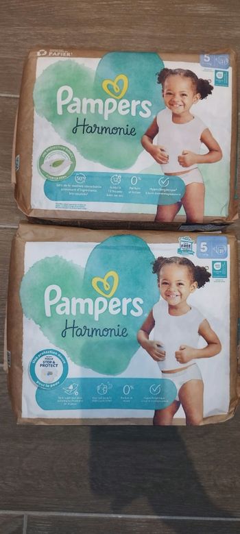 Couches Pampers harmonie taille 5