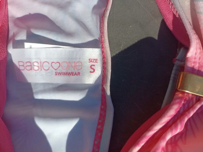 Maillot de bain taille s - photo numéro 3