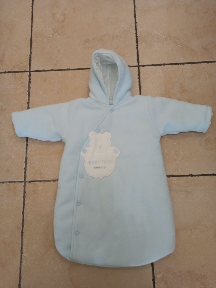 Nid d'ange Chicco. 1-3 mois/ 56-62 cm.