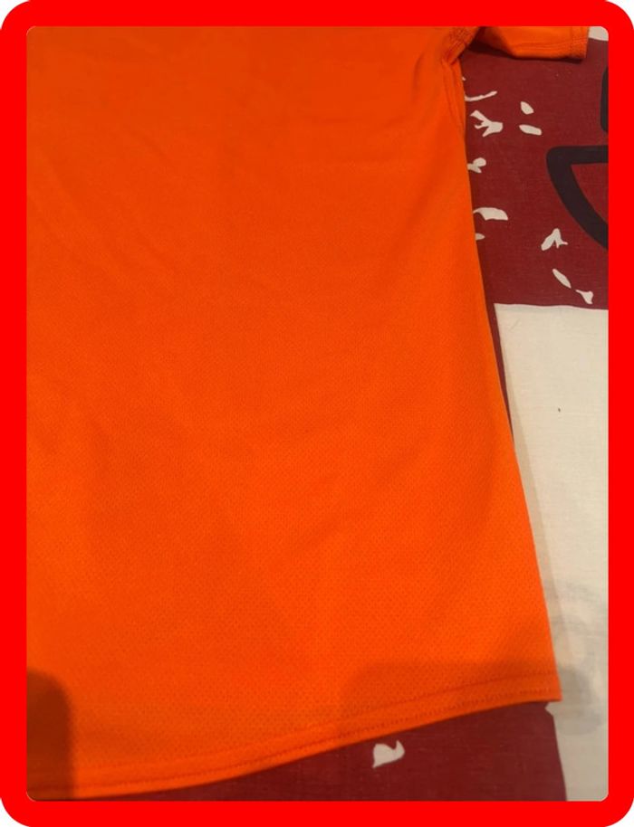 T-shirt basique taché S - photo numéro 8