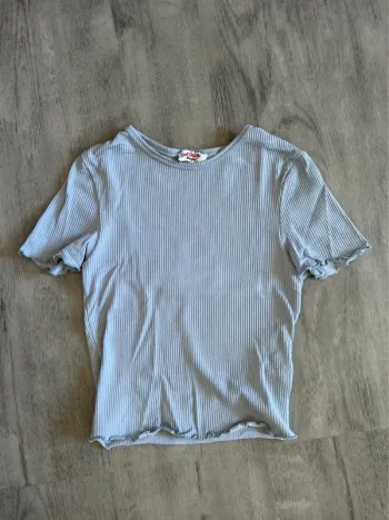 T-shirt bleu claire