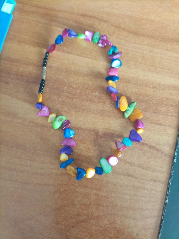 Collier ras de cou de perles nacrées multicolores 40cm de long - photo numéro 2