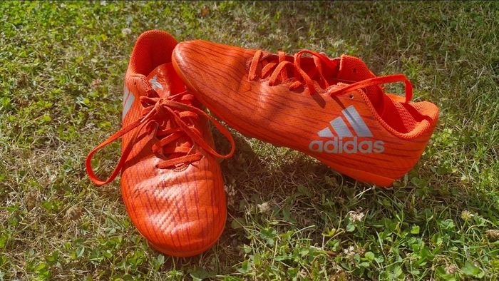 Crampon de foot ( LOT )