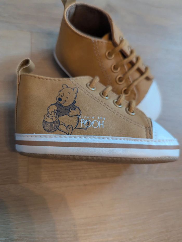 Chaussures baskets Winnie L'ourson 9/12 mois - photo numéro 2