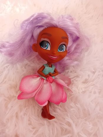 Petite poupée hairdorable