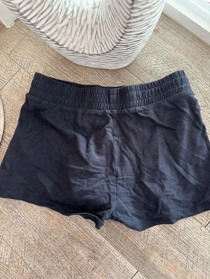 Short Terranova T.S - photo numéro 3