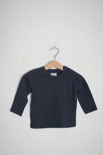 Tee-shirt bleu marine 18m