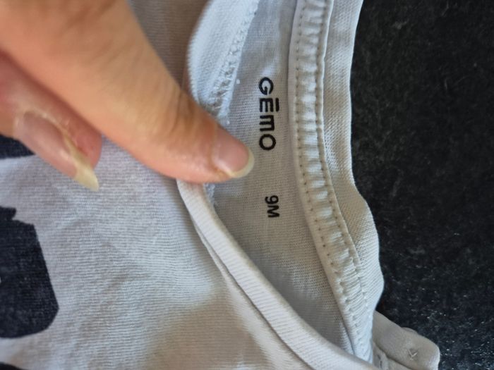 Veste nike et tee-shirt ML - photo numéro 2