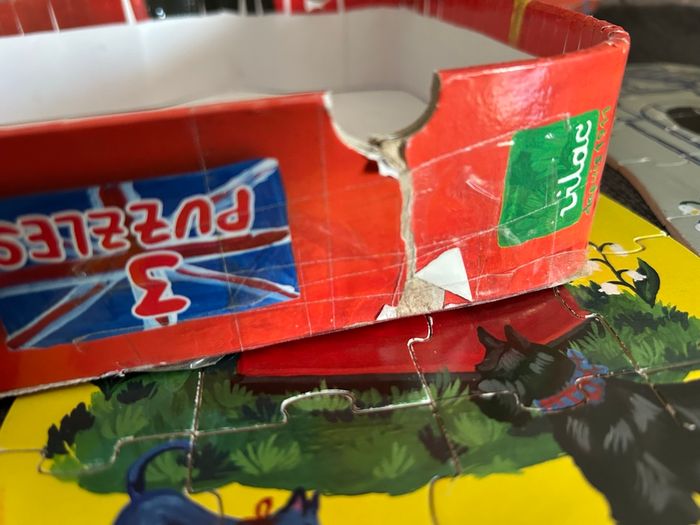 Boite de 3 puzzles en bois london Vilac - photo numéro 2