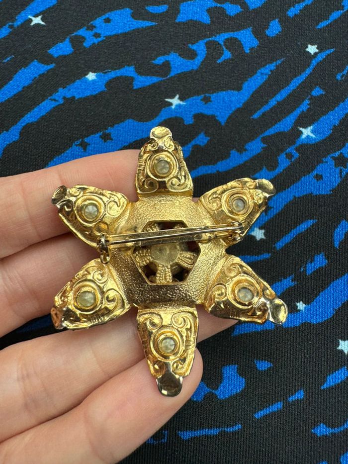 Broche - photo numéro 9