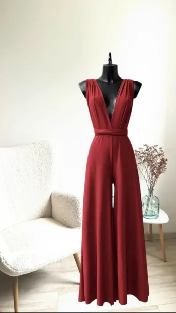 Sublime Combi bordeaux dos nu positions variées fabriquée en France