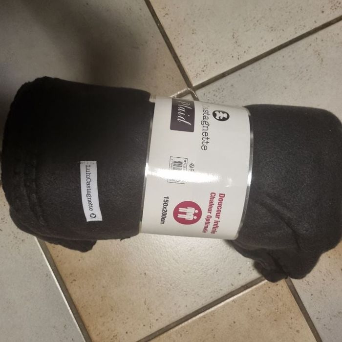 Plaid LULU CASTAGNETTE - NEUF