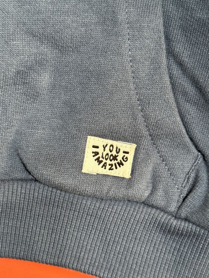 Sweat capuche neuf avec étiquette bleu taille 3 mois - photo numéro 4