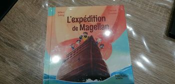 Livre Mac Do Happy Meal L'expédition de Magellan neuf sous blister
