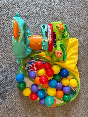 Piscine à balle interactive vTech avec 29 balle 