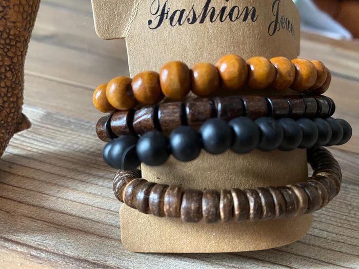 Lot 4 bracelets - photo numéro 2