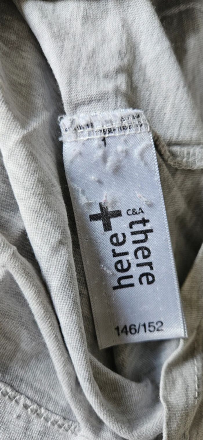 T shirt gris clair, manches courtes, C&A, taille 146/152 (11/12ans) - photo numéro 5