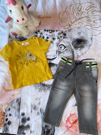Ensemble jeans et t-shirt, taille 9 mois, marque Catimini.