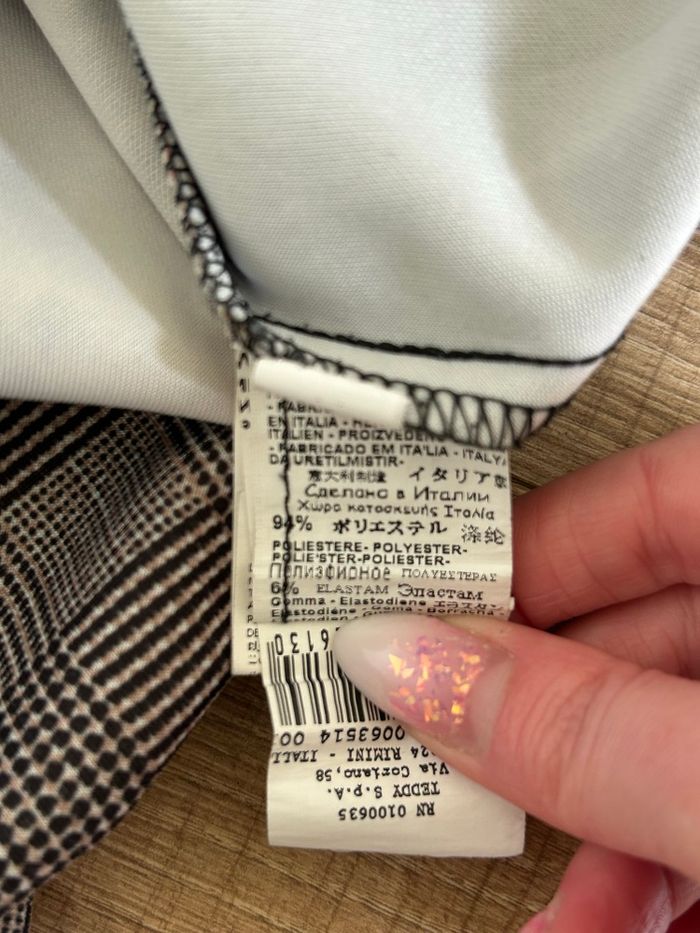 Robe grise et imprimée à manches courtes Rinascimento taille S jamais portée - photo numéro 10