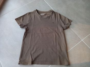 Tee shirt