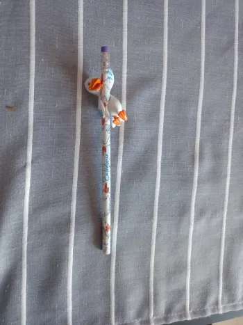 Crayon cagou de Nouvelle Calédonie