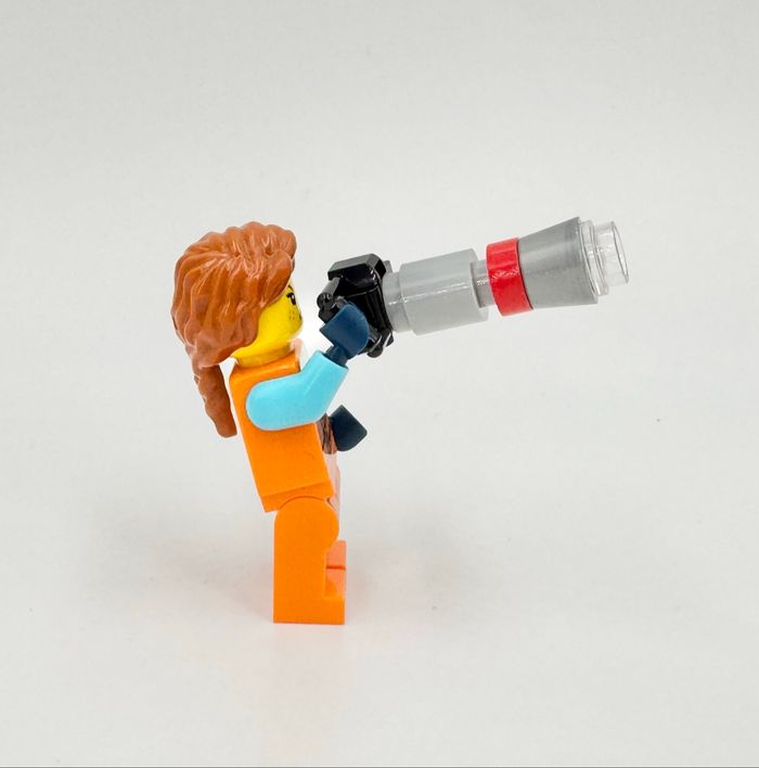 Lego Figurines City : Arctique, Femme (visage double expression) Photographe - NEUF - photo numéro 6